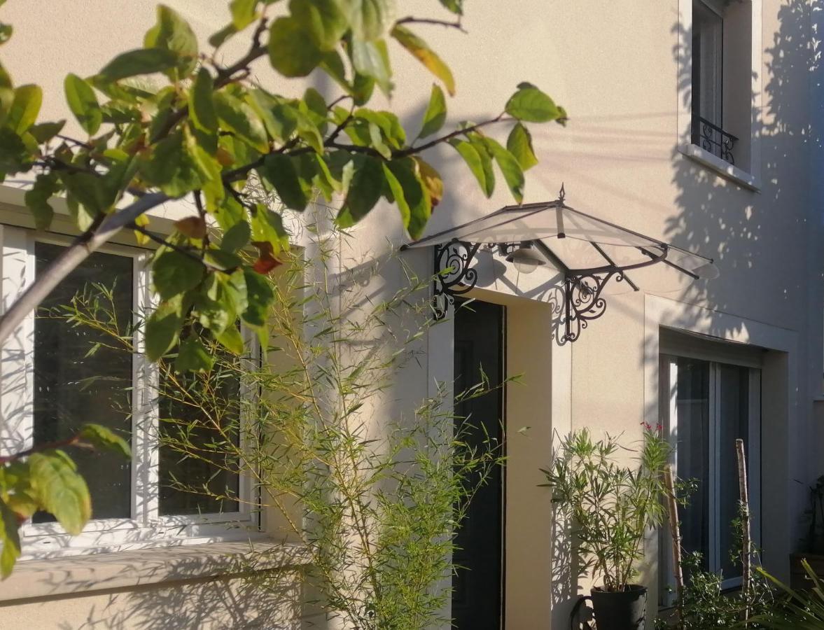 Villa Voltaire Clamart Exterior foto